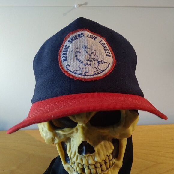 Vintage New Era Nordic Skiers Live Longer Patch Snap Back Trucker Hat - Picture 1 of 9